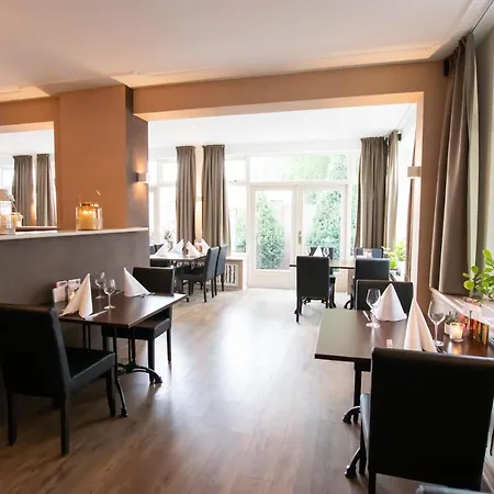 De Vier Linden Alojamento de Acomodação e Pequeno-almoço Vierlingsbeek