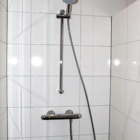 De Vier Linden Bed & Breakfast 3*