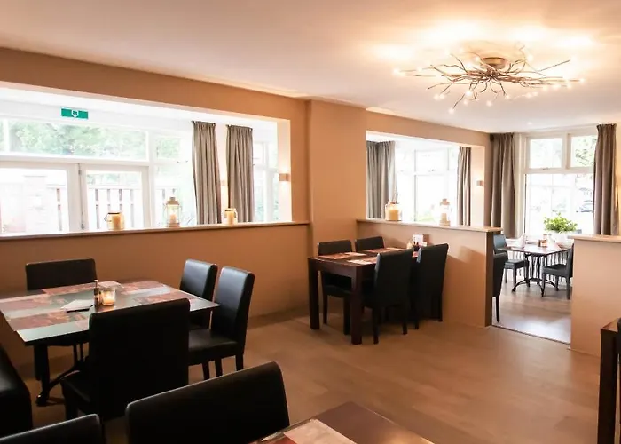 De Vier Linden 3* Vierlingsbeek