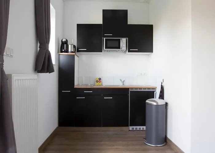 De Vier Linden Bed & Breakfast 3*