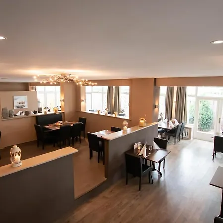 De Vier Linden 3* Vierlingsbeek