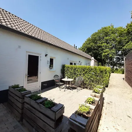 Bed & Breakfast De Vier Linden 3*