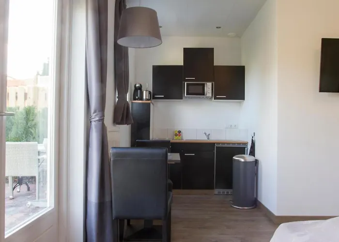 De Vier Linden Frühstückspension 3*